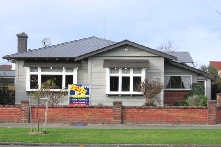 Photo of property in 34 Argyle Avenue, Takaro, Palmerston North, 4410