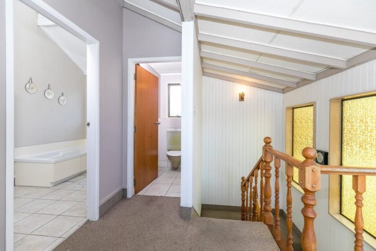 Photo of property in 8 Opoia Road, Hamilton East, Hamilton, 3216