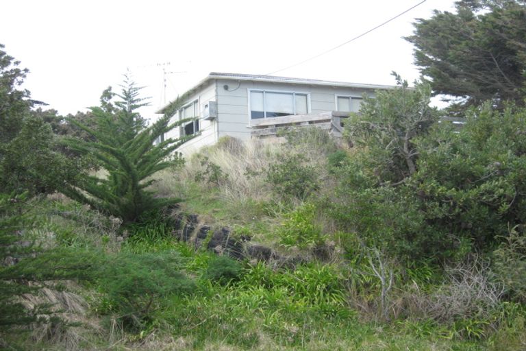 Photo of property in 156 Kahukura Avenue, Waitarere Beach, Levin, 5510