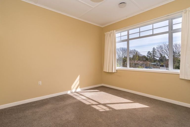 Photo of property in 4 Mckenzie Street, Palmerston, 9430