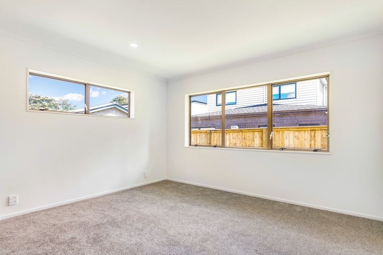 Photo of property in 20a Willis Road, Papakura, 2110
