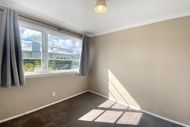 Photo of property in 458 Ruahine Street, Terrace End, Palmerston North, 4410
