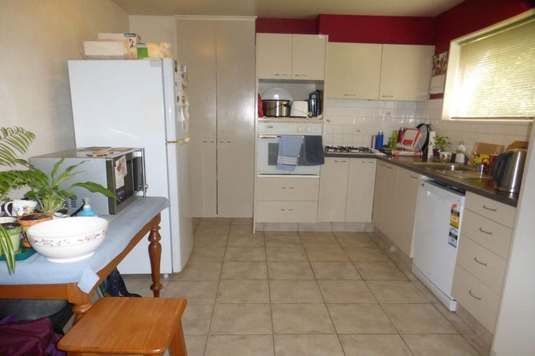 Photo of property in 2/10 Urella Place, Spreydon, Christchurch, 8024