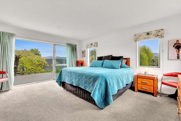 Photo of property in 20 Roseberry Place, Whitianga, 3510