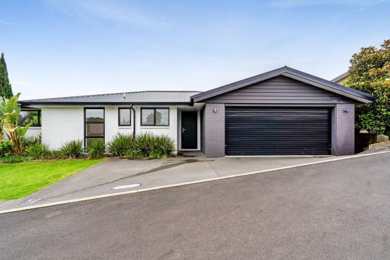 Photo of property in 4/31 Links Drive, Waiwhakaiho, New Plymouth, 4312
