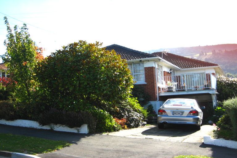 Photo of property in 10 Derwent Street, Helensburgh, Dunedin, 9010