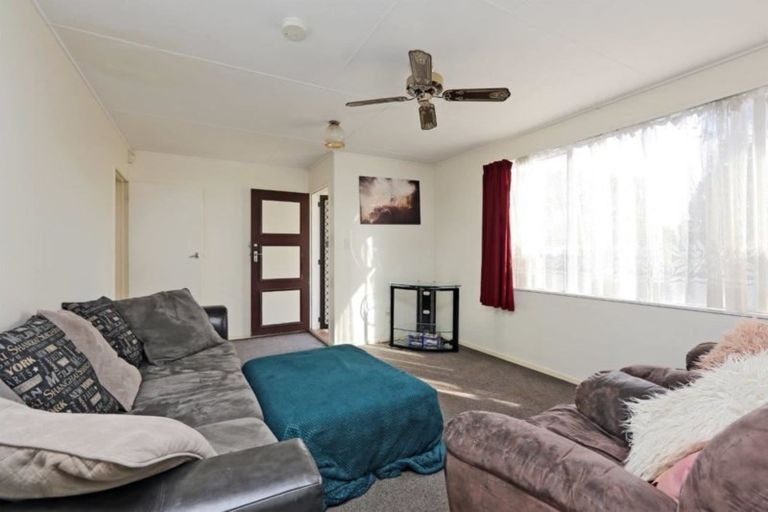 Photo of property in 4 Peary Crescent, Flaxmere, Hastings, 4120