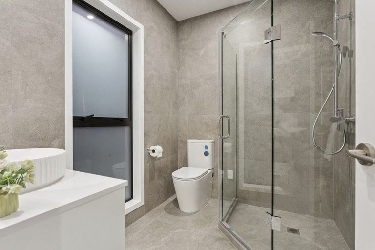 Photo of property in 1 Piwari Lane, Taupaki, 0782