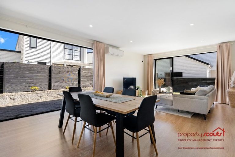 Photo of property in 27b Westgate Drive, Westgate, Auckland, 0614