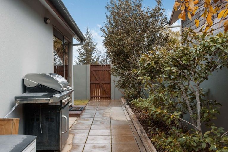 Photo of property in 33e Larch Crescent, Alexandra, 9320