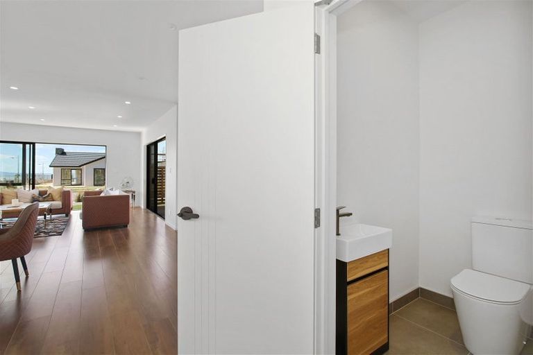 Photo of property in 3 Kaitiaki Drive, Clarks Beach, 2122