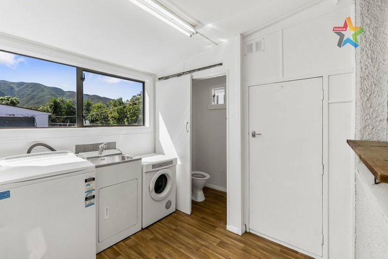 Photo of property in 94 Randwick Road, Moera, Lower Hutt, 5010