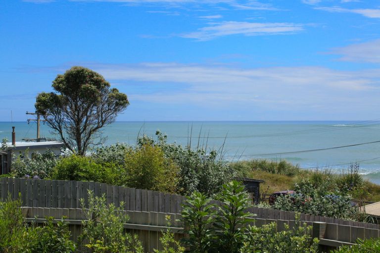 Photo of property in 6 Wainamu Road, Raglan, 3297