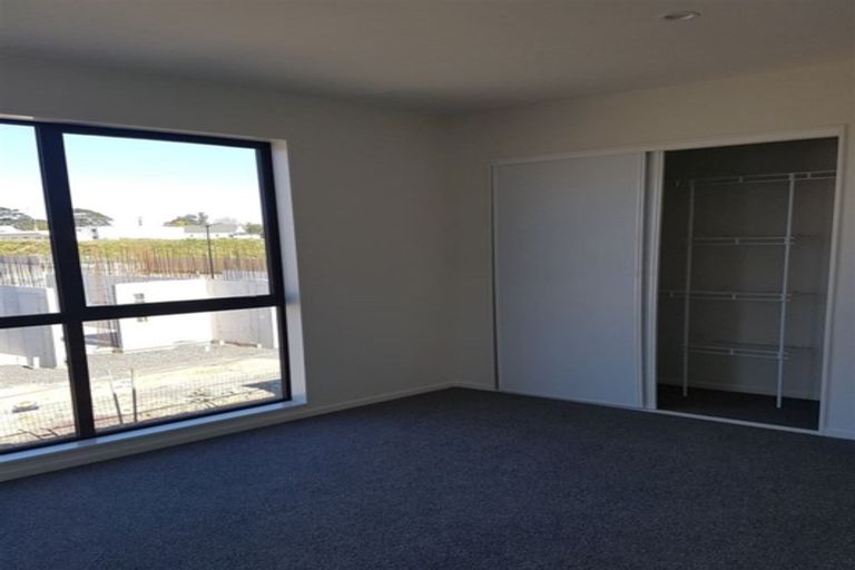 Photo of property in 41 Carder Court, Hobsonville, Auckland, 0618