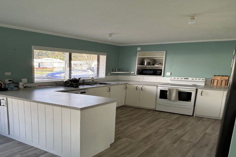 Photo of property in 26a Wilford Street, Wallaceville, Upper Hutt, 5018