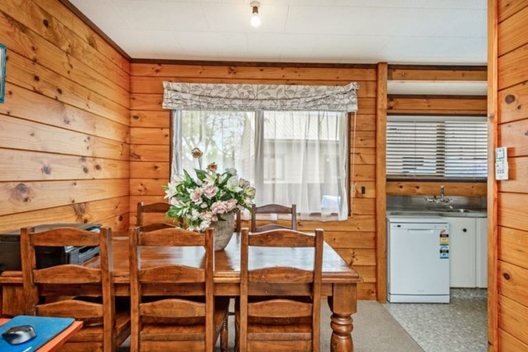 Photo of property in 1 Ensign Place, Flagstaff, Hamilton, 3210