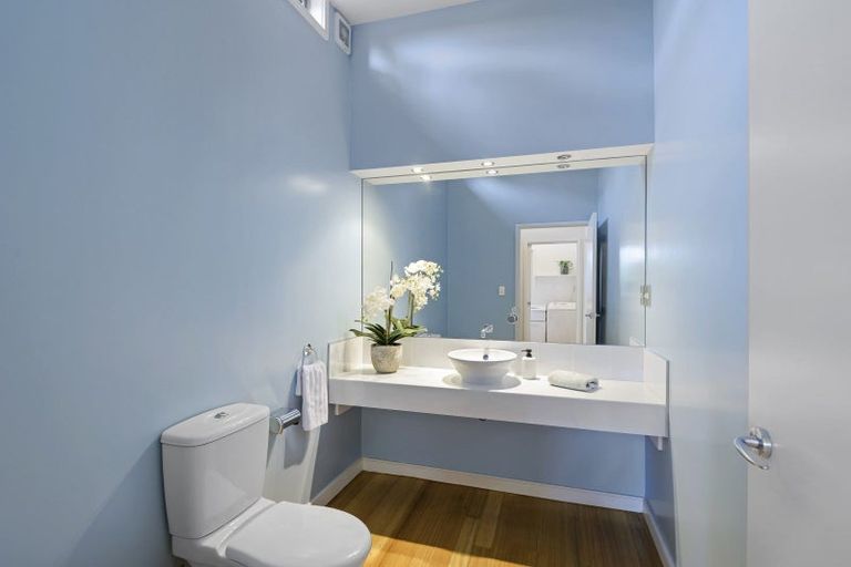 Photo of property in 51 Glandovey Road, Fendalton, Christchurch, 8052