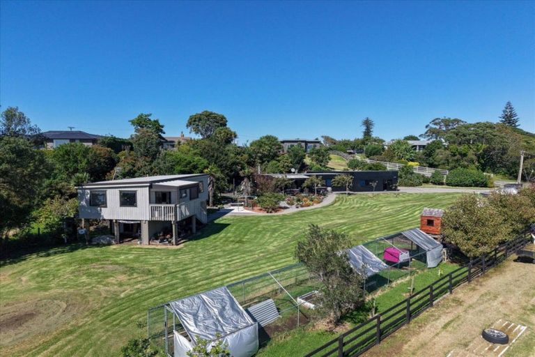 Photo of property in 28 Spencer Avenue, Maketu, Te Puke, 3189