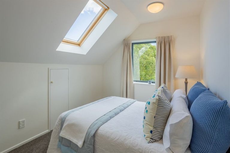 Photo of property in 2 Harrods Court, Ilam, Christchurch, 8053