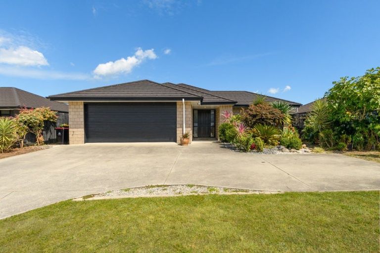 Photo of property in 164 Doncaster Drive, Papamoa Beach, Papamoa, 3118
