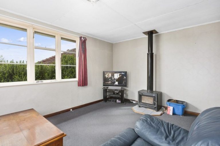 Photo of property in 18 Mooltan Street, Halfway Bush, Dunedin, 9010