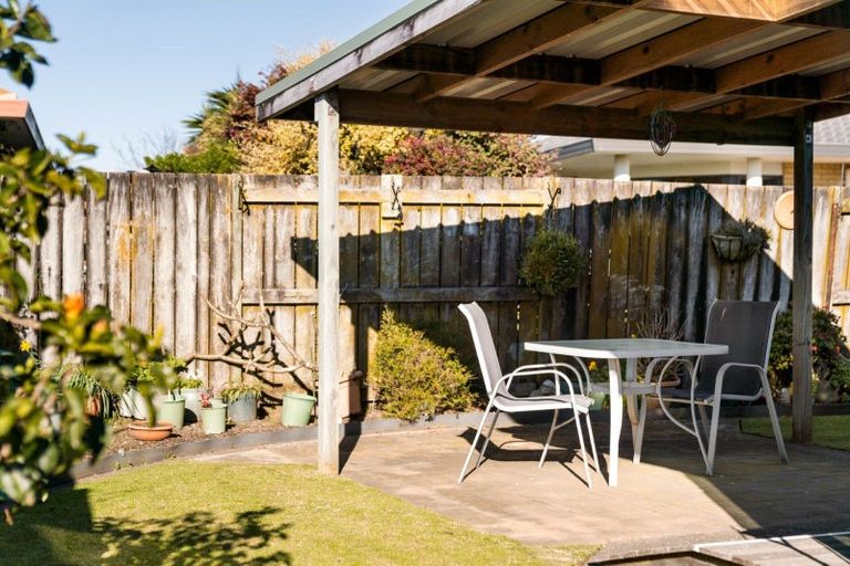 Photo of property in 27 Luculia Drive, Mount Maunganui, 3116