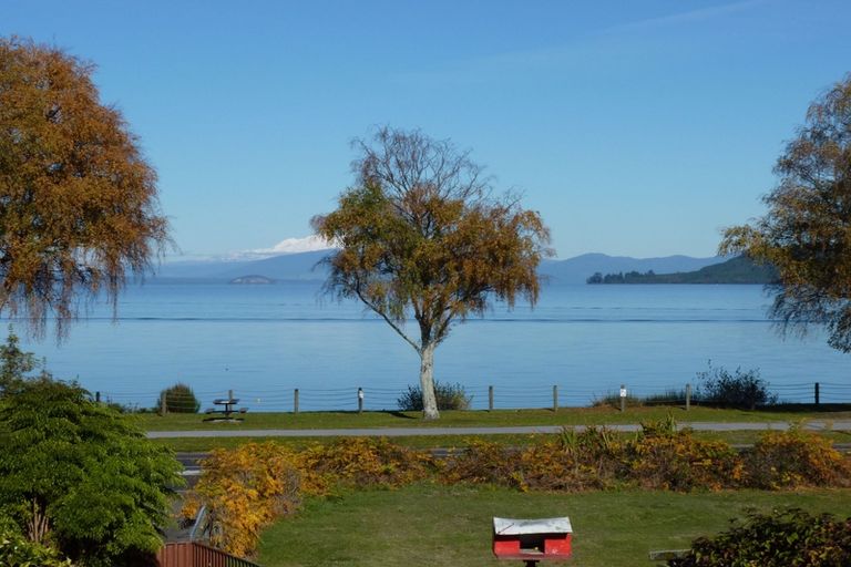 Photo of property in 2/67 Roberts Street, Taupo, 3330