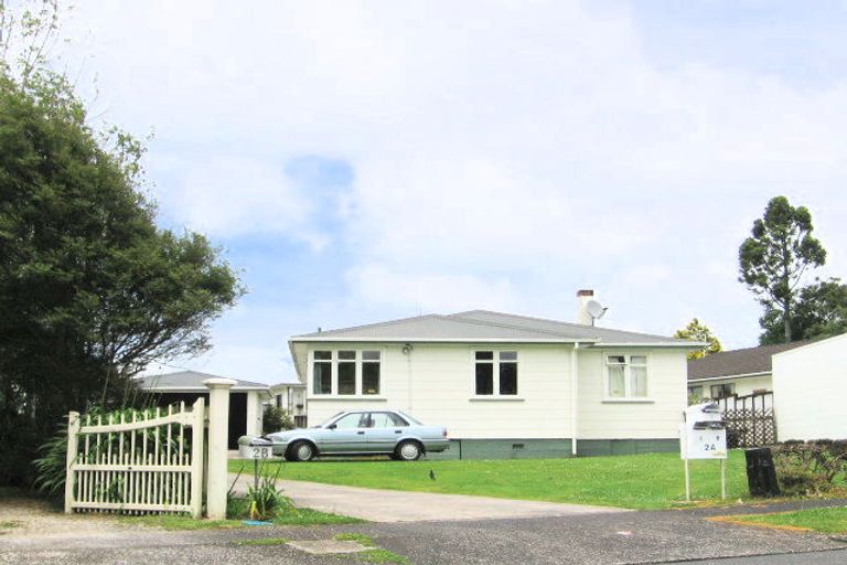 Photo of property in 2a Collie Road, Pukekohe, 2120