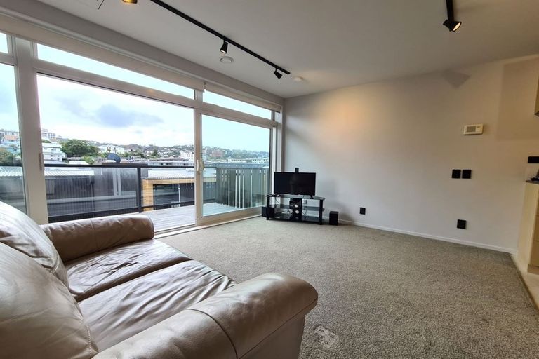 Photo of property in Vedado Apartments, 308/41 Hopper Street, Mount Cook, Wellington, 6011