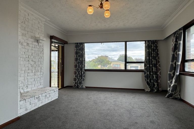 Photo of property in 76 Mackworth Street, Woolston, Christchurch, 8062
