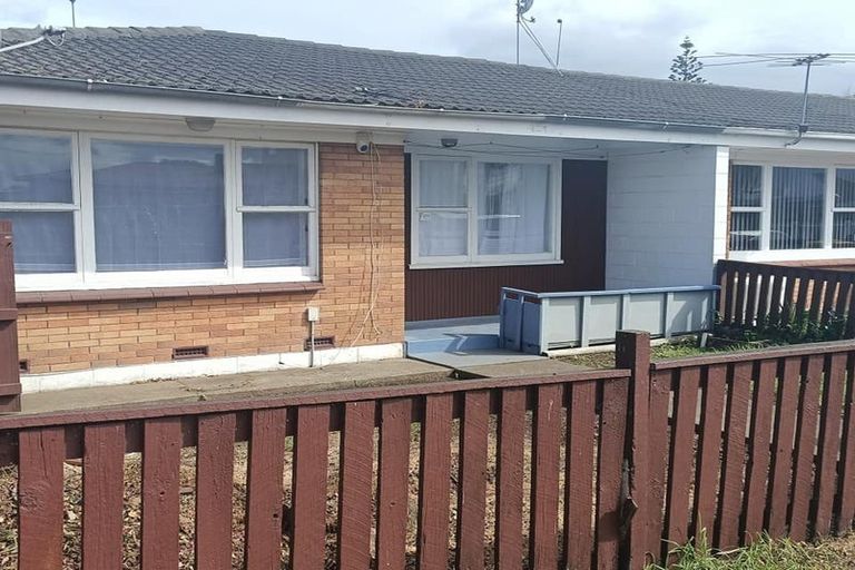 Photo of property in 5 Ranfurly Road, Papatoetoe, Auckland, 2104