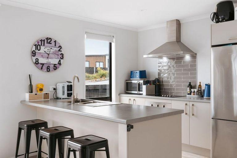 Photo of property in 58 Sentinel Avenue, Omokoroa, 3114