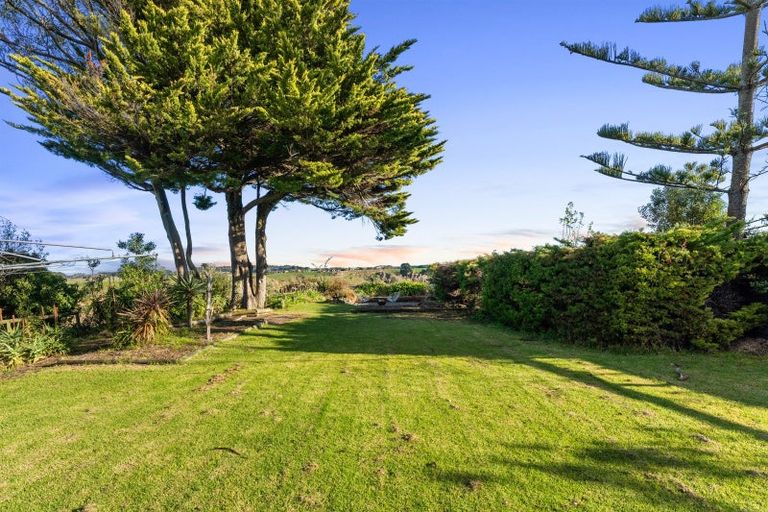 Photo of property in 17 East Way, Durie Hill, Whanganui, 4500
