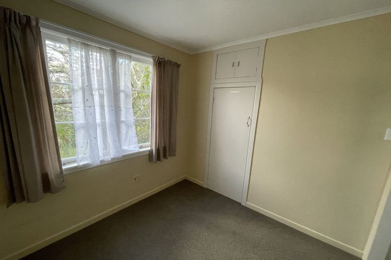Photo of property in 36 Channel View Road, Campbells Bay, Auckland, 0630