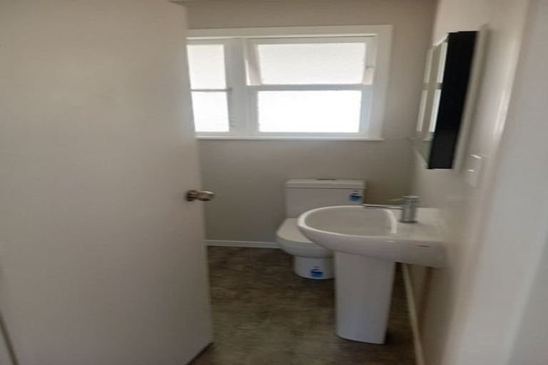 Photo of property in 84 Garden Road, Avalon, Lower Hutt, 5011