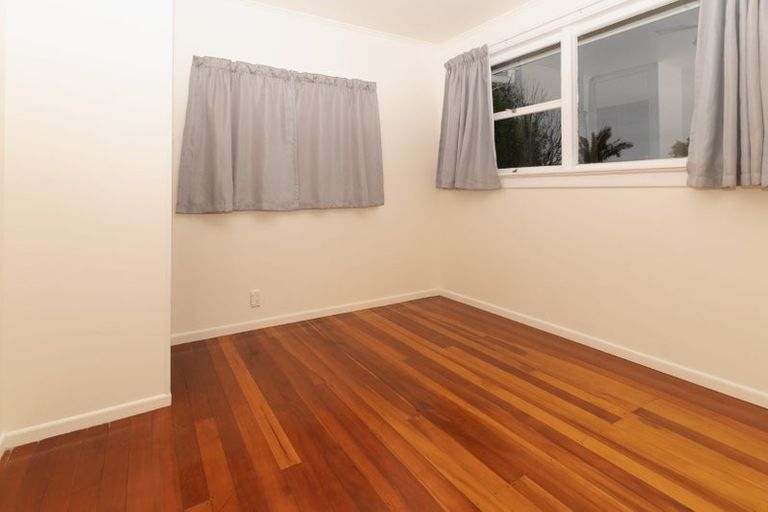 Photo of property in 2/164 Forrest Hill Road, Forrest Hill, Auckland, 0620