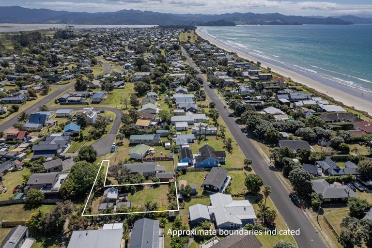 Photo of property in 121 Winslow Place, Matarangi, Whitianga, 3592
