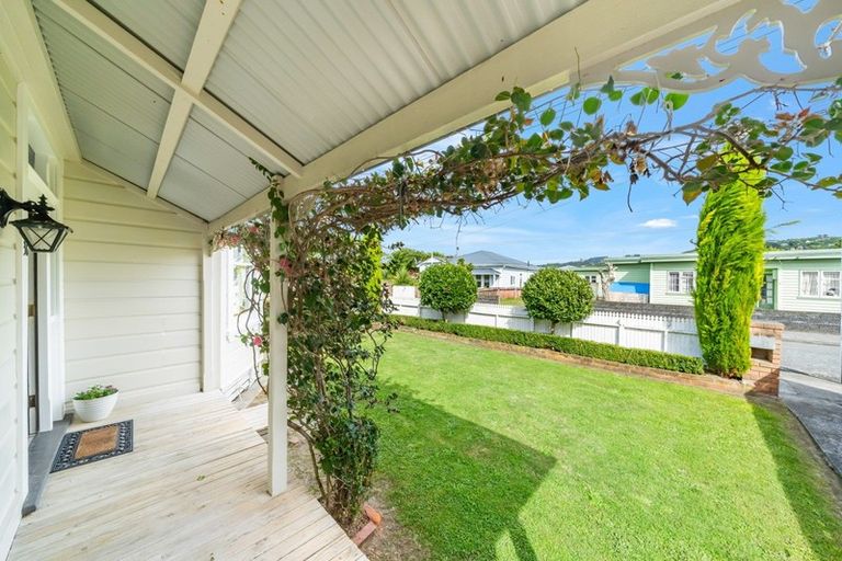 Photo of property in 36 Tama Street, Alicetown, Lower Hutt, 5010