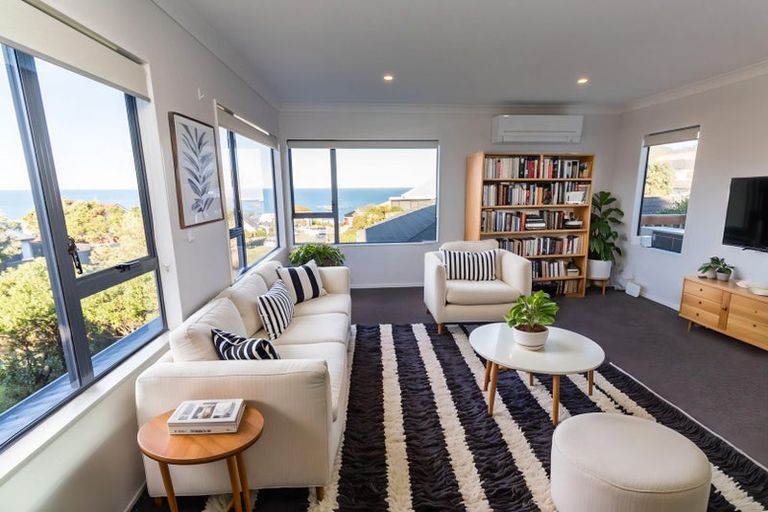 Photo of property in 12 Bowes Crescent, Strathmore Park, Wellington, 6022