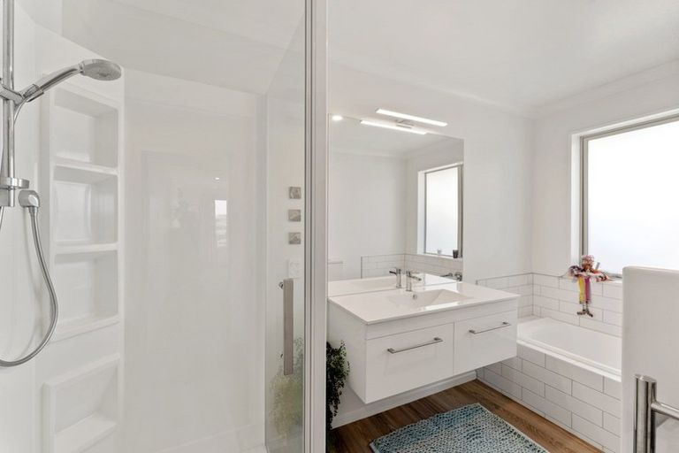 Photo of property in 32 Katania Heights, Brightwater, 7022