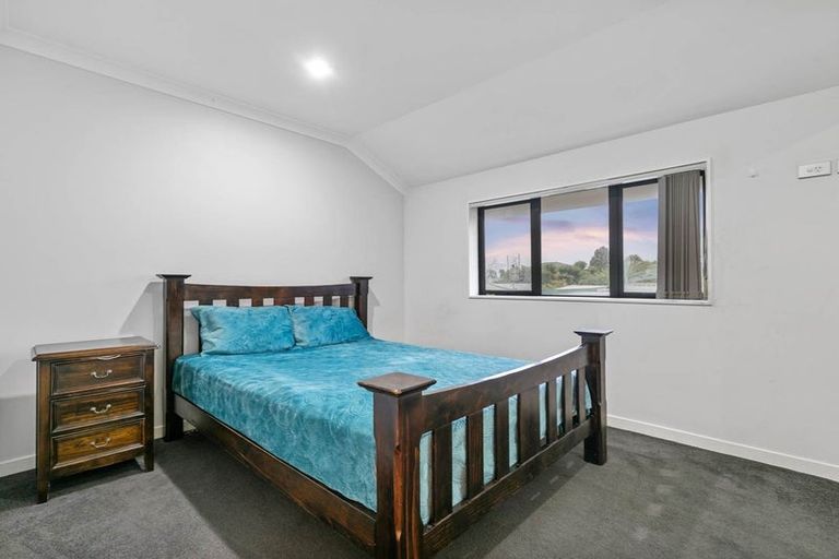 Photo of property in 19 Camp Road, Mount Wellington, Auckland, 1062