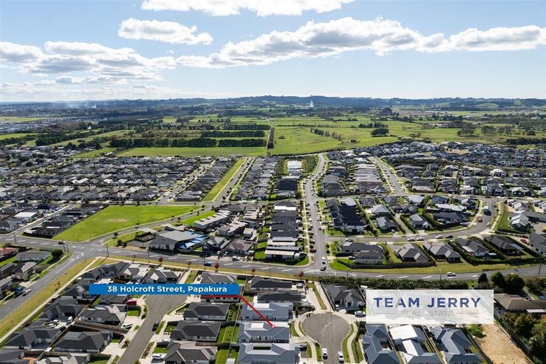 Photo of property in 1 Archibald Lane, Opaheke, Papakura, 2113