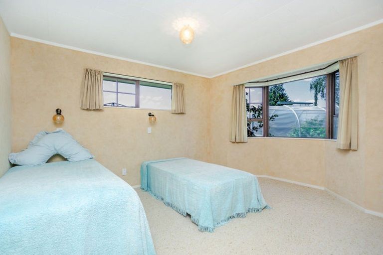 Photo of property in 292 Tamaki River Road, Dannevirke, 4972