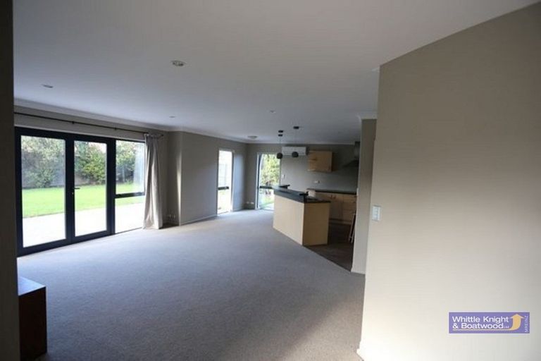 Photo of property in 42 Glasnevin Drive, Casebrook, Christchurch, 8051