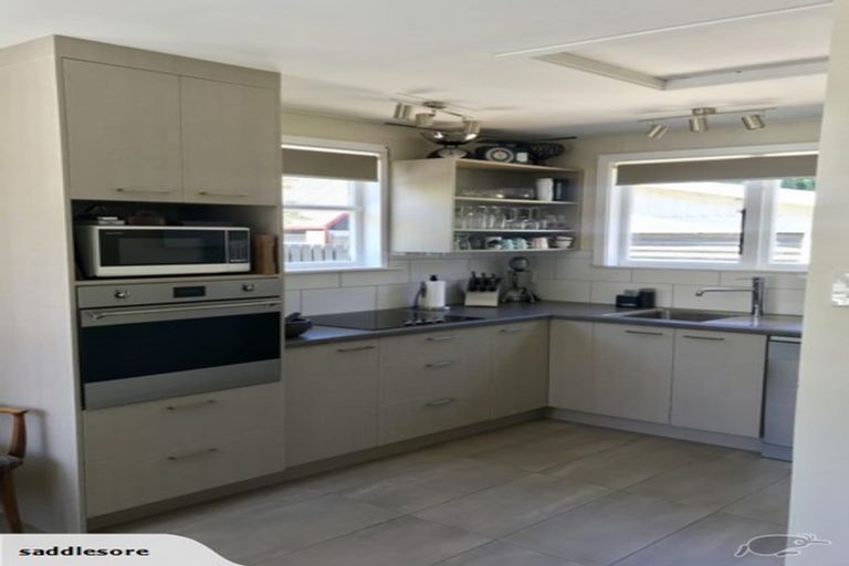 Photo of property in 56 Hastings Street, Southbridge, 7602