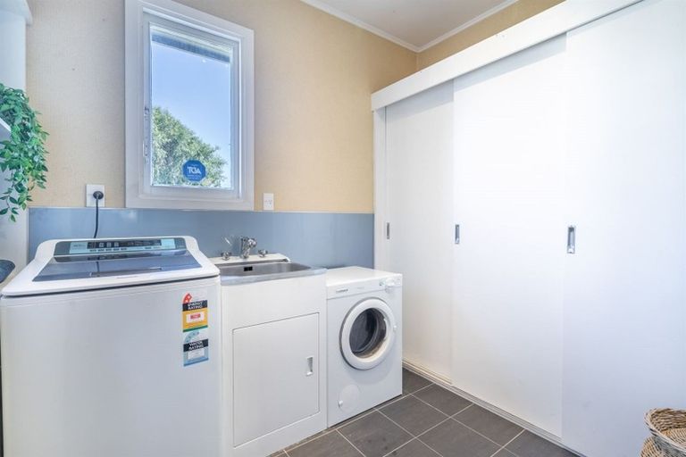 Photo of property in 8 Russel Street, Gladstone, Invercargill, 9810