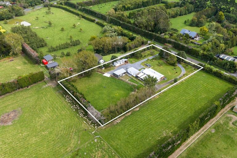 Photo of property in 28 Horotane Valley Road, Heathcote Valley, Christchurch, 8022