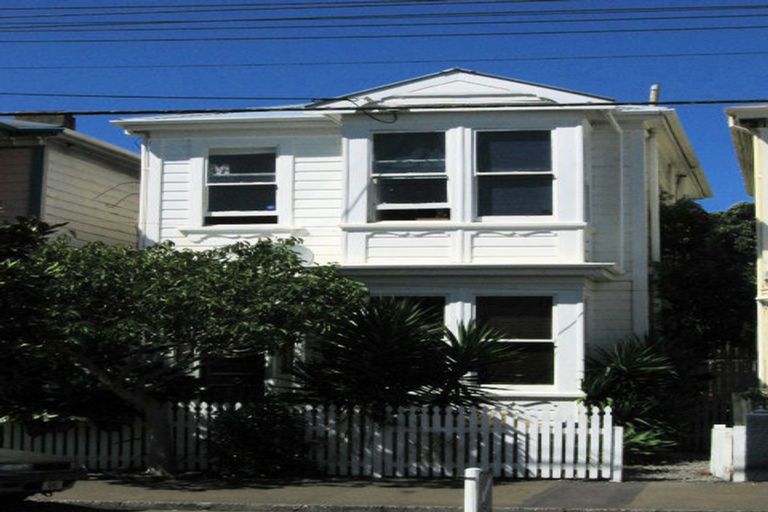 Photo of property in 18 Roy Street, Newtown, Wellington, 6021