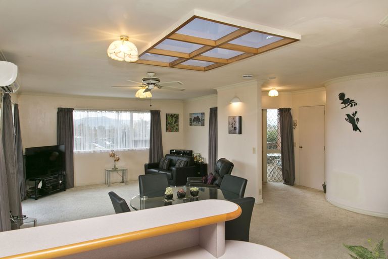 Photo of property in 2/3 Marshall Avenue, Richmond Heights, Taupo, 3330