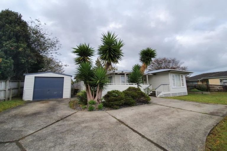 Photo of property in 15a Howden Street, Waiuku, 2123